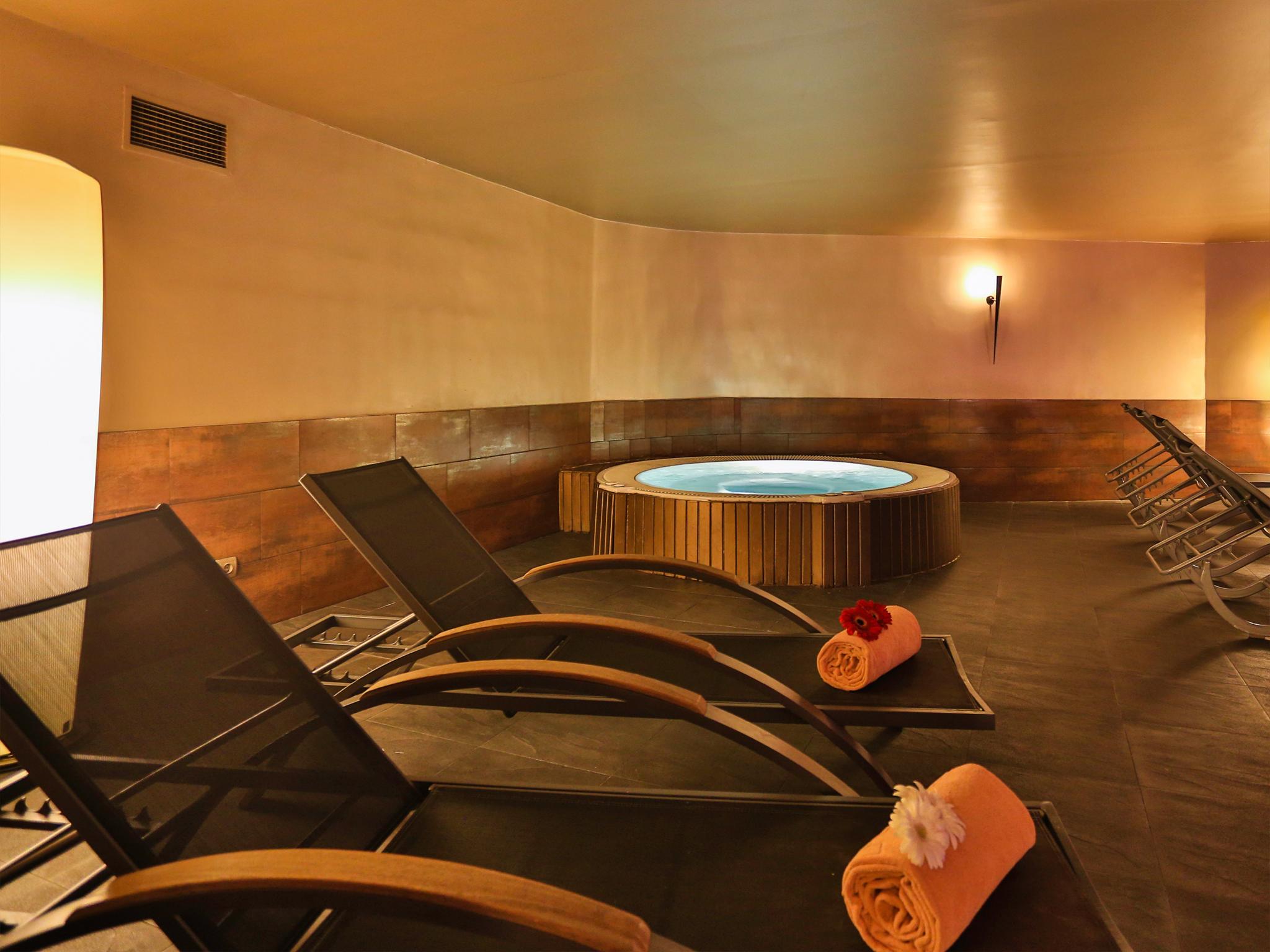 ดอม เปโดร ลิสบอน Hotel ภายนอก รูปภาพ A spa in Austria