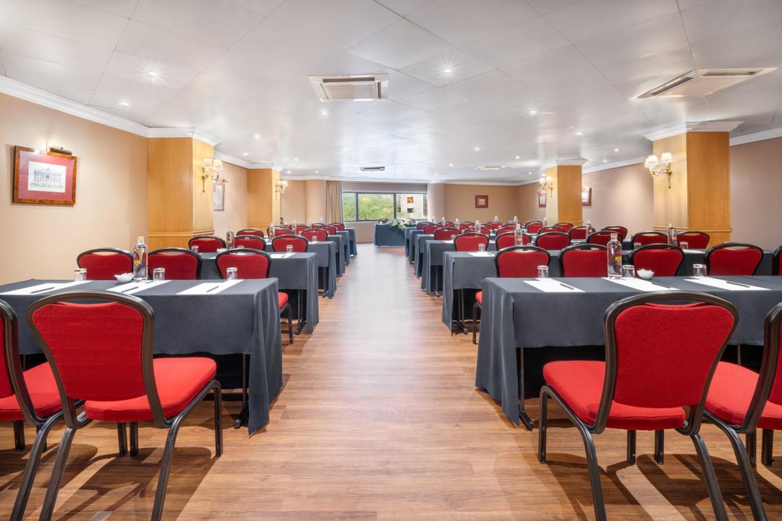 ดอม เปโดร ลิสบอน Hotel ภายนอก รูปภาพ Meeting room