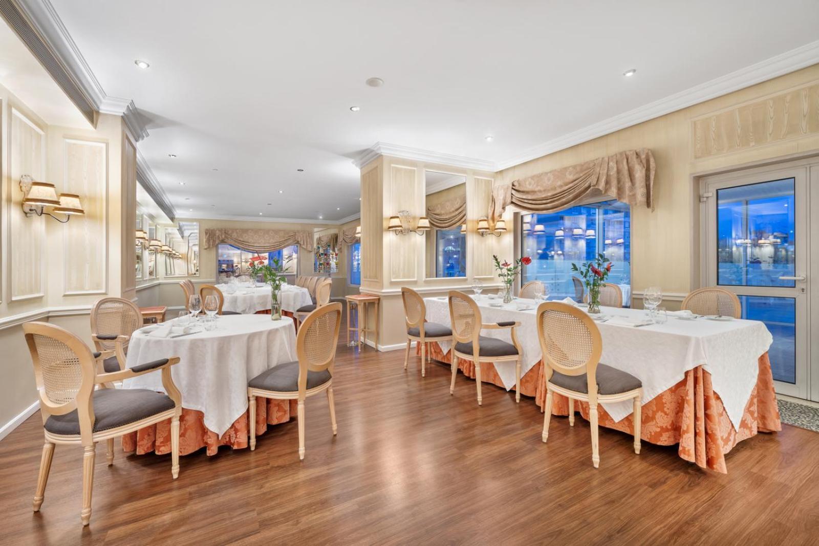 ดอม เปโดร ลิสบอน Hotel ภายนอก รูปภาพ Restaurant